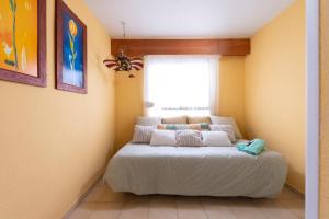 Gran apartamento - primera linea de playa con vistas directas al mar y piscina tropical -Tobago, Playa Muchavista