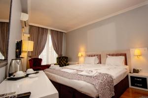 Superior Double Room room in SRF Hotel
