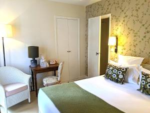 Hotels Hotel Le Saint Christophe : photos des chambres