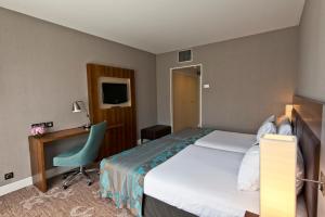 Hotels Holiday Inn Nice, an IHG Hotel : Chambre Lits Jumeaux - Non-Fumeurs