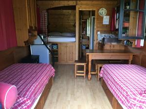 Campings LA ROULOTTE : photos des chambres