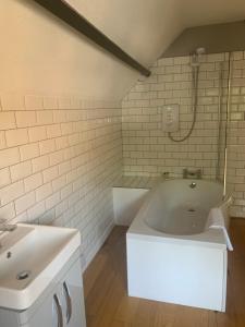 The Red Lion & Cellar Room, Betchworth