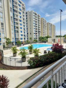 Excelente Apartamento Ricaurte, Puerto Azul Torre 10 Apto 208