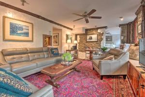 Lakefront Poconos Retreat with Hot Tub, Near Hiking!