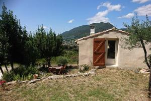 Maisons de vacances Cabanon entoure de montagnes et d'oliviers : photos des chambres