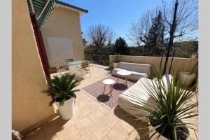 Maisons de vacances Grande maison - piscine. Proche Camargue-Cevennes : photos des chambres