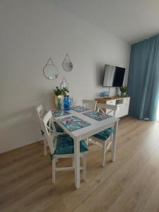 Apartament Mariva B110 z balkonem - Pobierowo - przy samym morzu - obiekt Euronia