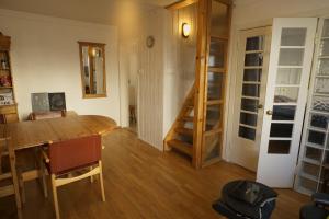 Cozy on the Strip - 4hvězdičkové hotely ve městě Reykjavík