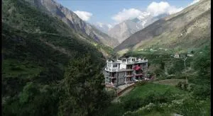 Hotel Blue Pine - Tāndi