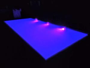 Chácara com piscina área de lazer completa estilo rústico em Socorro