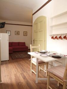 Antico Borgo Camporeso