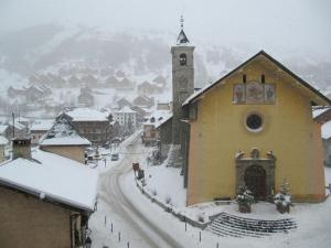 Appartements Appartement Valloire, 4 pieces, 9 personnes - FR-1-263-216 : photos des chambres