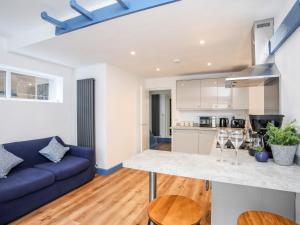 Ty Coets Coach House