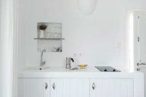 Nefeli Sunset Studios