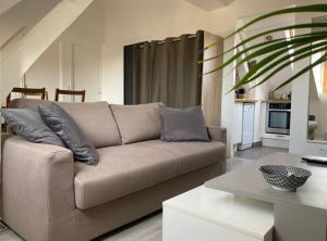 Appartements T3 Lumineux Proche Chateau Tout Equipe : photos des chambres