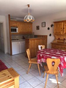 Appartements VARS Les Claux 05560 Appt Montagne ete/hiver 4/6 P : photos des chambres