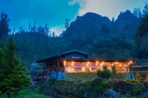 StayVista at The Berg valley view - Ketti