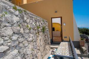 Golden Vaults 1st Floor Sea View Balcony