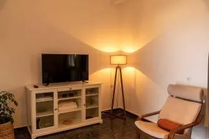 Julia's House - Angathiás