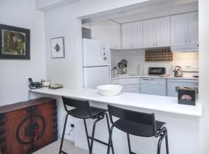 Lionshead Center #304 condo