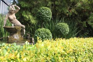 LUXURY EN-SUITE KING ROOM @ 4 STAR GUEST HOUSE