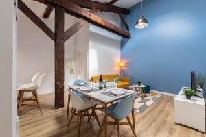 Appartements Aux portes de Bordeaux Le Loft Samba MindUrGuest : photos des chambres