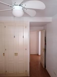 Apartamento Vista Hermosa en Punta Candor con piscina y Wifi