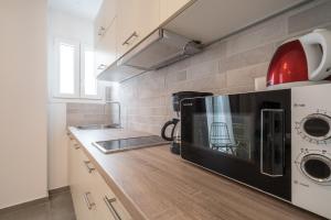 Athens Gift, only 300m from Acropolis Museum