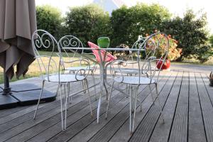 B&B / Chambres d'hotes L'escale Aux Framboises : photos des chambres