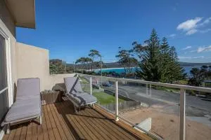 Quarterdeck Apartment - Ansons Bay