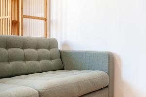 Victoria's new apartment img13