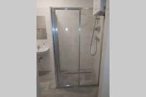 Lovely new 2 bedroom near hannovamarkt