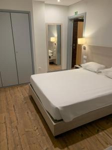 Double Room - Disability Access room in Fonte Luminosa