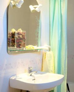 Double or Twin Room room in Hotel Can-Vic