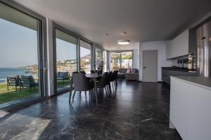 Achlia Beach Villa 2