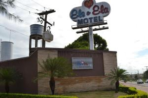 Ele e Ela Motel (Adult Only)