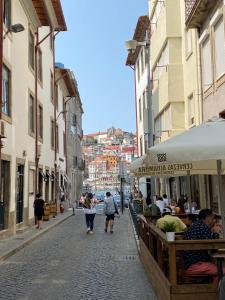 Porto Views & Wines by Porto City Hosts