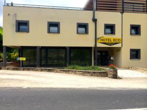 Hotels Hotel Eco - A75 : photos des chambres