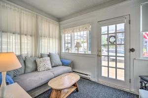 Darling Ocean City Cottage, 2 Blocks to Beach!