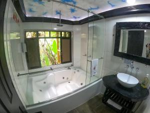 Hotel Campestre Lagos de Venecia - Chalet, glamping, camping y overlanding