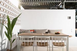 Lux sea view villa by Chania LIving Stories