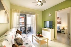 Alquilaencanarias- Medano Apartment Bogavante