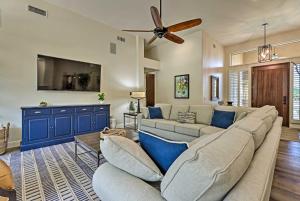 Patio, Playground! Glendale Family Gem Near Golf