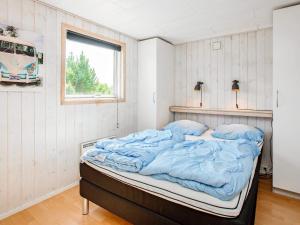 10 person holiday home in Væggerløse-By Traum