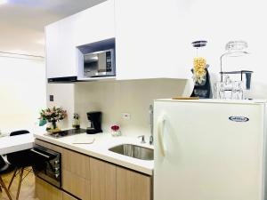 Loft CHICÓ 103, parqueadero, Wifi 200 mgbs, Smart tv