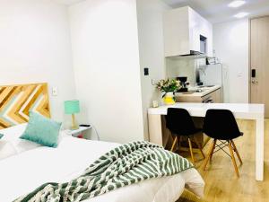 Loft CHICÓ 103, parqueadero, Wifi 200 mgbs, Smart tv