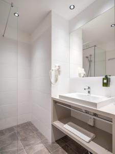 Hotel AT HOME - late arrival self check in