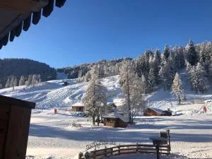 Praloup 1600 t3 sur piste 4p - Chaudon