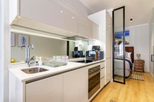 Alimama Spaces: Platinum Oaks Ellipse