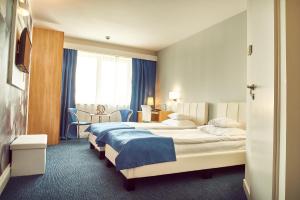 Standard Twin Room room in ibis Bucuresti Palatul Parlamentului